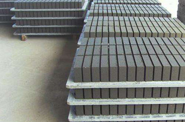 <a href=http://m.fmhorg.cn/ target=_blank class=infotextkey>免燒磚托板</a>