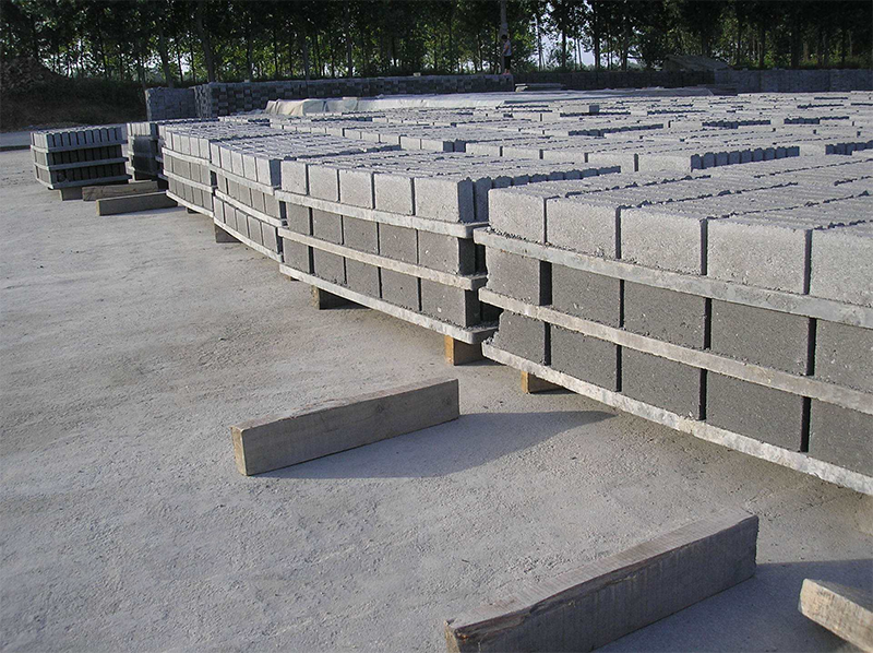 <a href=http://m.fmhorg.cn/ target=_blank class=infotextkey>空心磚托板</a>